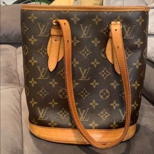 Authentic Louis Vuitton Bucket Bag